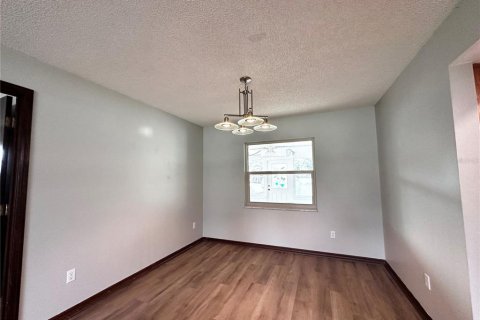 Casa en alquiler en Deltona, Florida, 3 dormitorios, 163.97 m2 № 1914620 - foto 7