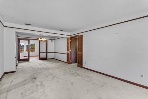 House in Mount Dora, Florida 3 bedrooms, 169.27 sq.m. № 1898938 - photo 12
