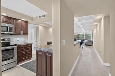 Condo in Boca Raton, Florida, 2 bedrooms № 2086492 - photo 5