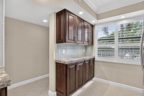 Condo in Boca Raton, Florida, 2 bedrooms № 2086492 - photo 9