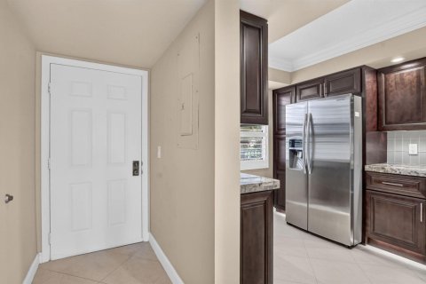 Condo in Boca Raton, Florida, 2 bedrooms № 2086492 - photo 4