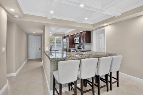 Condo in Boca Raton, Florida, 2 bedrooms № 2086492 - photo 6
