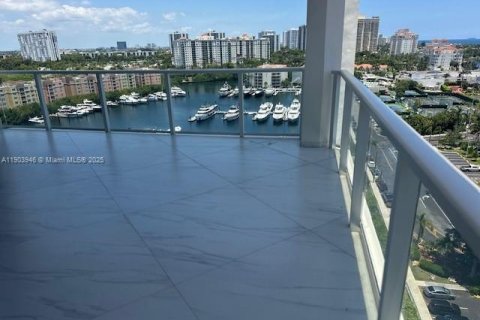 Condo in Aventura, Florida, 3 bedrooms  № 1955310 - photo 17