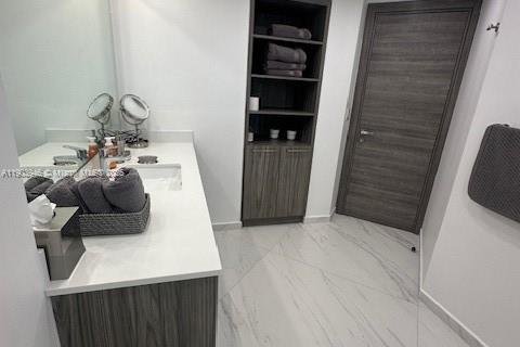 Condo in Aventura, Florida, 3 bedrooms  № 1955310 - photo 28