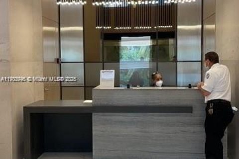 Condo in Aventura, Florida, 3 bedrooms  № 1955310 - photo 2