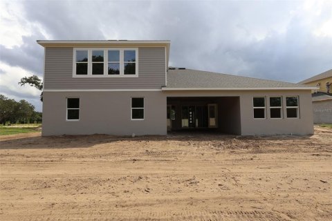 House in Apopka, Florida 5 bedrooms, 369.57 sq.m. № 1906979 - photo 4