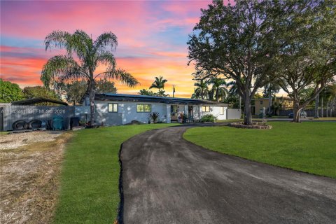 Casa en Homestead, Florida 4 dormitorios, 119.84 m2 № 2000492