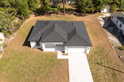 Villa ou maison à vendre à Citrus Springs, Floride: 3 chambres, 142.05 m2 № 1722440 - photo 2