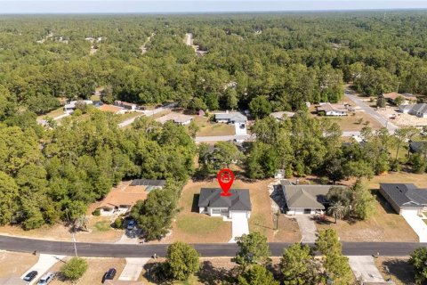 Villa ou maison à vendre à Citrus Springs, Floride: 3 chambres, 142.05 m2 № 1722440 - photo 3