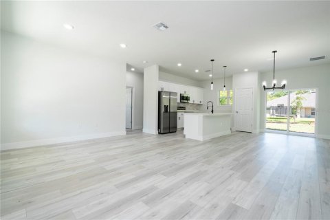 Villa ou maison à vendre à Citrus Springs, Floride: 3 chambres, 142.05 m2 № 1722440 - photo 13