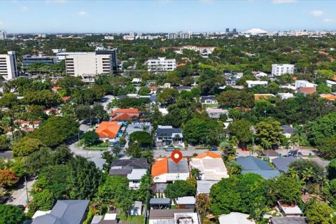 Villa ou maison à vendre à Miami, Floride: 3 chambres, 166.3 m2 № 2431302 - photo 25