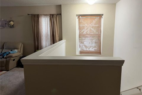 House in Gibsonton, Florida 3 bedrooms, 235.97 sq.m. № 2207134 - photo 14