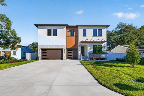 Villa ou maison à vendre à Tampa, Floride: 5 chambres, 332.96 m2 № 2430728 - photo 3