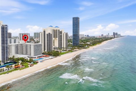 Apartment in Sunny Isles Beach, Florida 1 bedroom, 33.44 sq.m. № 2084036 - photo 9