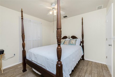 House in Port Charlotte, Florida 2 bedrooms, 85.84 sq.m. № 1826288 - photo 20