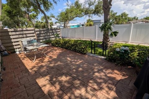 Copropriété à vendre à Bradenton, Floride: 2 chambres, 128.76 m2 № 1827991 - photo 18