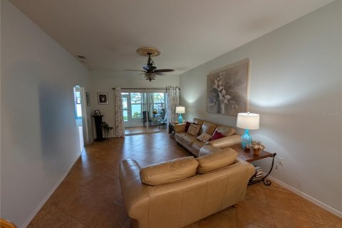 Copropriété à vendre à Bradenton, Floride: 2 chambres, 128.76 m2 № 1827991 - photo 8