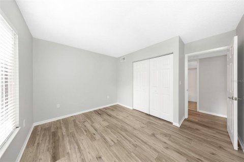 Купить кондоминиум в Тарпон-Спрингс, Флорида 5 комнат, 90.95м2, № 2149265 - фото 19