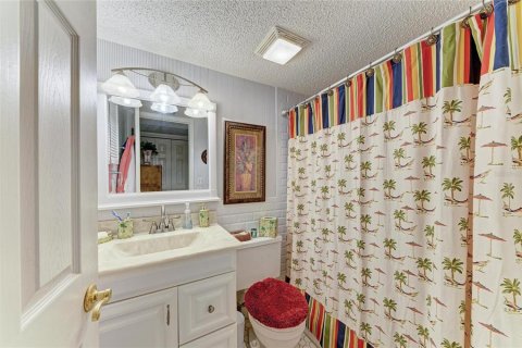 Condo in Bradenton, Florida, 2 bedrooms  № 1733071 - photo 17