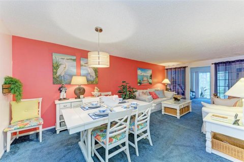 Condo in Bradenton, Florida, 2 bedrooms  № 1733071 - photo 4