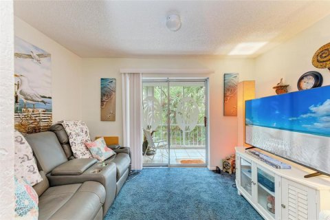 Condo in Bradenton, Florida, 2 bedrooms  № 1733071 - photo 24