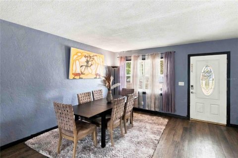Villa ou maison à vendre à Saint Petersburg, Floride: 3 chambres, 180.32 m2 № 2412632 - photo 7