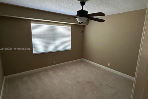 Condo in Davie, Florida, 2 bedrooms  № 1995451 - photo 4
