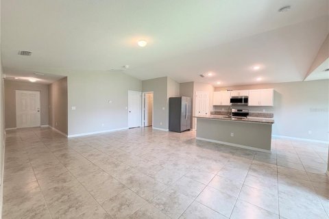 Villa ou maison à vendre à North Port, Floride: 3 chambres, 142.33 m2 № 2418801 - photo 2