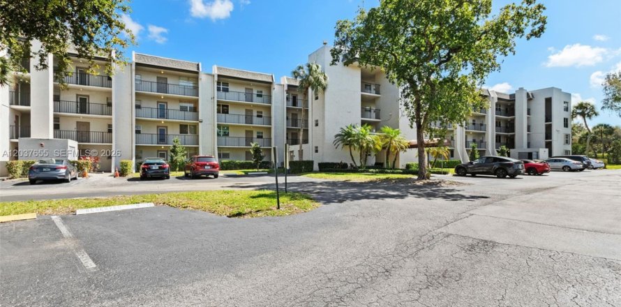 Condo à Davie, Floride, 2 chambres  № 2154275