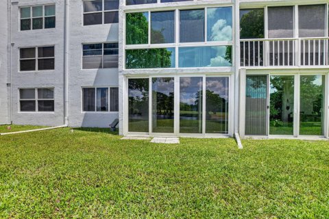 Condominio en venta en Margate, Florida, 1 dormitorio, 78.97 m2 № 2246311 - foto 26