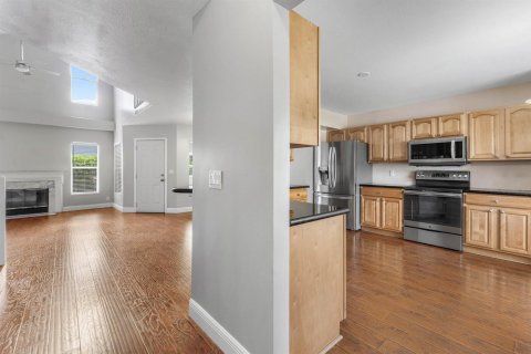 House in Royal Palm Beach, Florida 3 bedrooms, 167.41 sq.m. № 2261294 - photo 12
