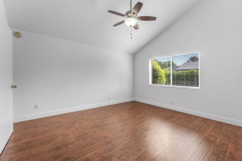 House in Royal Palm Beach, Florida 3 bedrooms, 167.41 sq.m. № 2261294 - photo 20