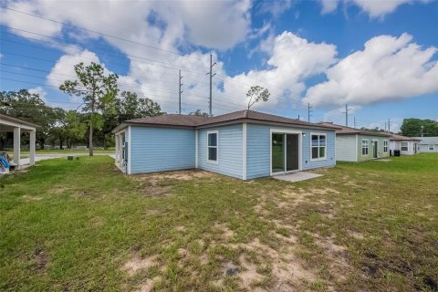 House in Apopka, Florida 3 bedrooms, 120.96 sq.m. № 1843335 - photo 6