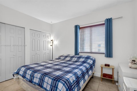 Купить кондоминиум в Майами, Флорида 2 спальни, 65.03м2, № 2189452 - фото 10