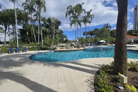 Купить кондоминиум в Авентура, Флорида 2 спальни, 105.35м2, № 2054601 - фото 7