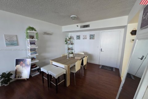 Купить кондоминиум в Авентура, Флорида 2 спальни, 105.35м2, № 2054601 - фото 19