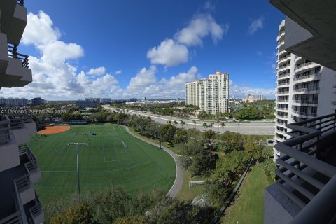 Купить кондоминиум в Авентура, Флорида 2 спальни, 105.35м2, № 2054601 - фото 21