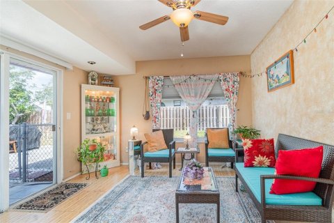 Casa en venta en Port Charlotte, Florida, 3 dormitorios, 119.1 m2 № 1614987 - foto 17