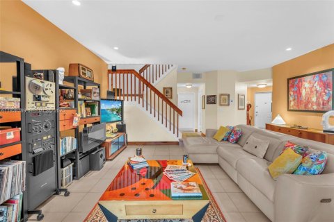 Купить виллу или дом в Плантация, Флорида 3 спальни, 188.96м2, № 1989545 - фото 23