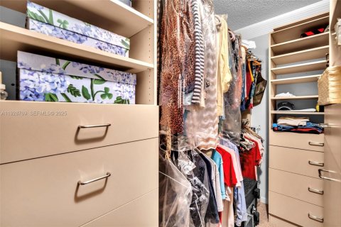 Купить виллу или дом в Плантация, Флорида 3 спальни, 188.96м2, № 1989545 - фото 30