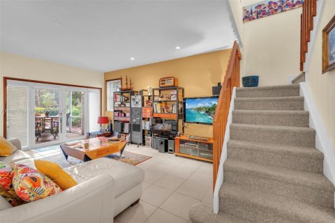 Купить виллу или дом в Плантация, Флорида 3 спальни, 188.96м2, № 1989545 - фото 21