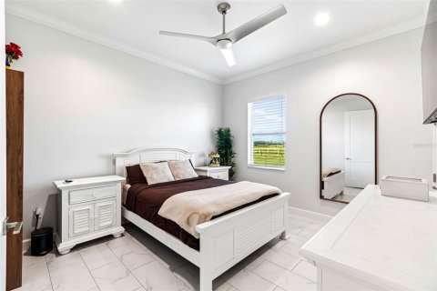 Villa ou maison à vendre à Plant City, Floride: 5 chambres, 280.56 m2 № 2313484 - photo 9
