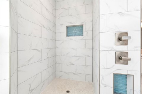 Villa ou maison à vendre à Plant City, Floride: 5 chambres, 280.56 m2 № 2313484 - photo 20