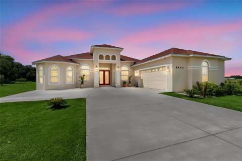 Villa ou maison à vendre à Plant City, Floride: 5 chambres, 280.56 m2 № 2313484 - photo 2