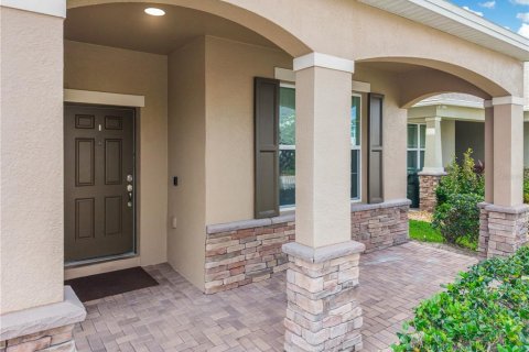 House in Kissimmee, Florida 5 bedrooms, 324.88 sq.m. № 2409977 - photo 3