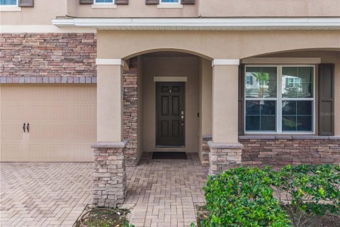 House in Kissimmee, Florida 5 bedrooms, 324.88 sq.m. № 2409977 - photo 2