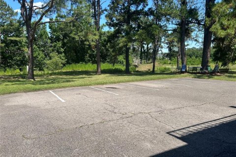 Condo in Gainesville, Florida, 2 bedrooms  № 1746918 - photo 23
