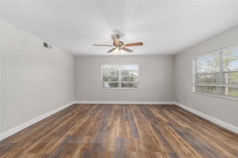 Copropriété à vendre à Gainesville, Floride: 2 chambres, 113.81 m2 № 1746918 - photo 25