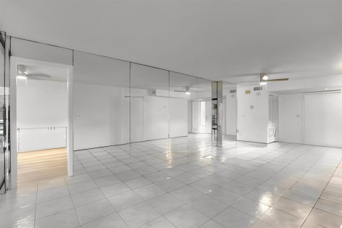 Купить кондоминиум в Бойнтон-Бич, Флорида 6 комнат, 111.02м2, № 2246286 - фото 8