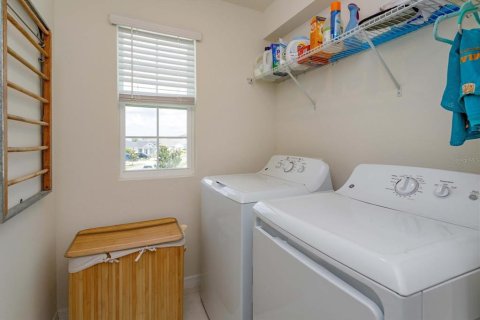 Villa ou maison à vendre à Groveland, Floride: 5 chambres, 255.85 m2 № 2396747 - photo 30